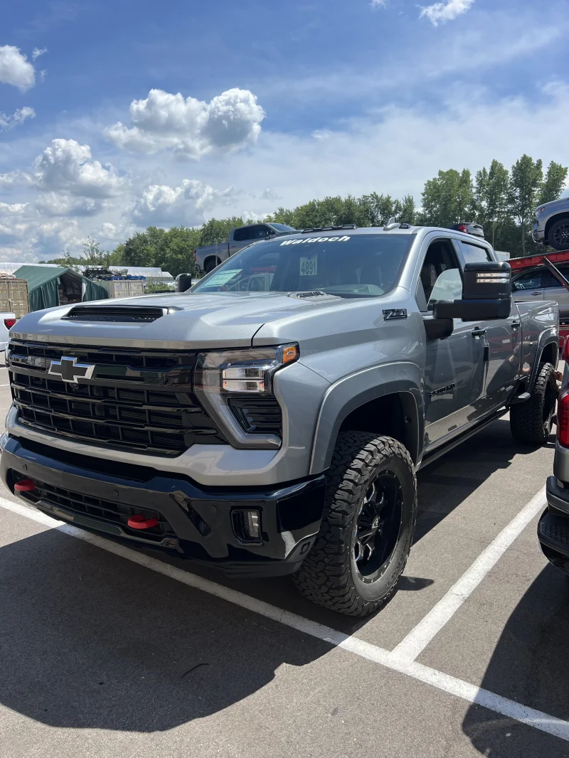2026 Chevy Silverado 2500 - Level Package  - Sterling Gray (GXD) by Waldoch Crafts