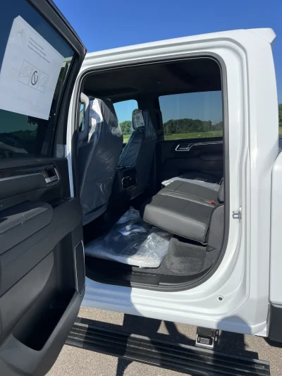2026 CHEVY SILVERADO 2500 - LEVEL PACKAGE - SUMMIT WHITE (GAZ) - 2026 CHEVY SILVERADO 1500 LEVEL - Image 12 of 19