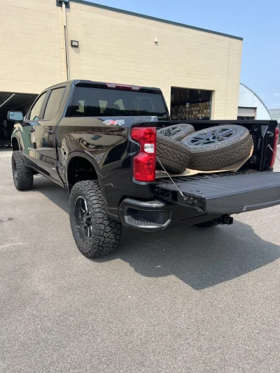 2026 CHEVY SILVERADO 1500 - LIFT PACKAGE - BLACK (GBA) - 2026 CHEVY SILVERADO 1500 LIFT - Image 9 of 15