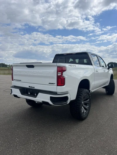 CUSTOM CHEVY SILVERADO LIFT PACKAGE BUILT BY WALDOCH - 2026 CHEVY SILVERADO 1500 LIFT - Image 13 of 18
