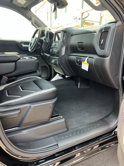 2026 CHEVY SILVERADO 1500 - BASIC PACKAGE - BLACK (GBA) - 2026 CHEVY SILVERADO 1500 LIFT - Image 7 of 15