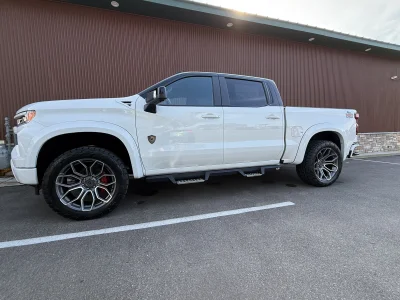 CUSTOM CHEVY 1500 WITH TUXEDO BLACK TOP M80X BY WALDOCH 2026 WHITE TRUCK - 2026 CHEVY SILVERADO 1500 M80X - Image 13 of 13