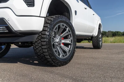 2026 WALDOCH CUSTOM CHEVY 1500 RAMPAGE EDITION WITH TUXEDO TOP - 2026 CHEVY SILVERADO 1500 RAMPAGE - Image 17 of 28