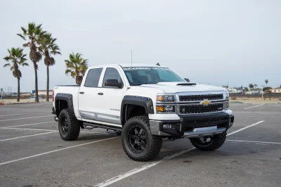 WHITE - 2014 CHEVY  CUSTOM - Image 13 of 14