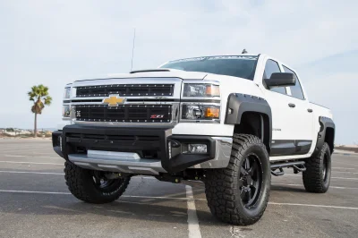 WHITE - 2014 CHEVY  CUSTOM - Image 5 of 14