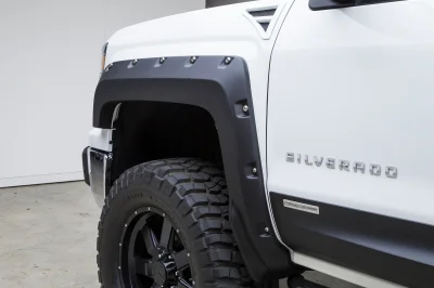 WHITE - 2014 CHEVY  CUSTOM - Image 6 of 14