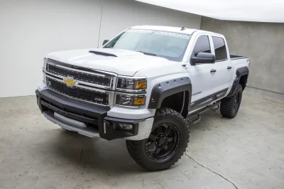 WHITE - 2014 CHEVY  CUSTOM - Image 9 of 14