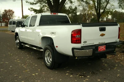 CUSTOM TRUCK - 2014 CHEVY  CUSTOM - Image 19 of 26