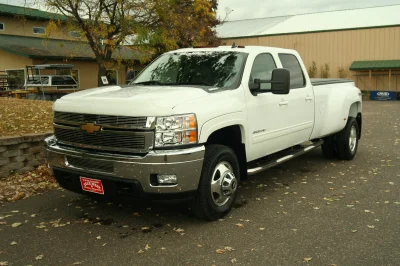 CUSTOM TRUCK - 2014 CHEVY  CUSTOM - Image 6 of 26