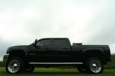 OLDER - 2014 CHEVY  BIG WHEELER - Image 15 of 20