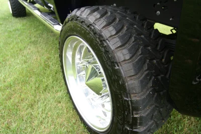 OLDER - 2014 CHEVY  BIG WHEELER - Image 19 of 20