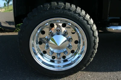 OLDER - 2014 CHEVY  BIG WHEELER - Image 7 of 20