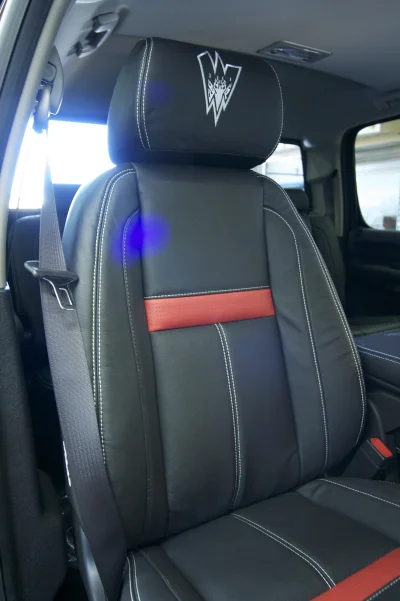 FRONT SEATS - 2014 CHEVY  CUSTOM - Image 24 of 27