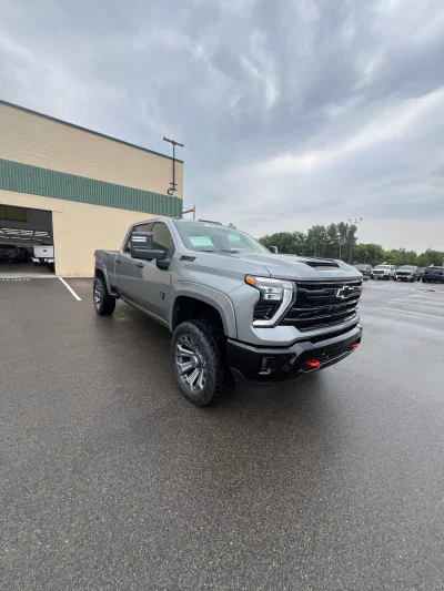 CUSTOM CHEVY SILVERADO 2500 WALDOCH BUILT M80X PACKAGE THE BEST AROUND - 2026 CHEVY SILVERADO 2500 M80X - Image 3 of 16