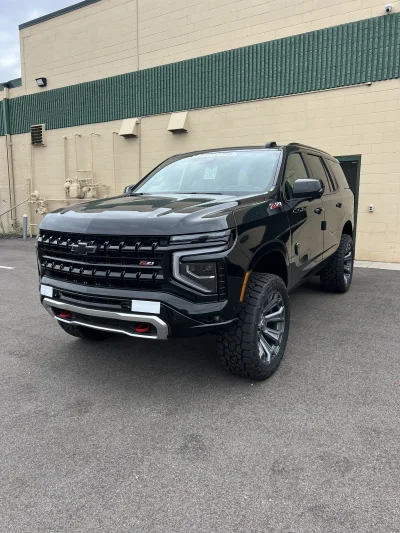 2026 CHEVY TAHOE 1500 Z71 - RAMPAGE PACKAGE -  BLACK (GBA) - 2026 CHEVY TAHOE RAMPAGE - Image 3 of 15