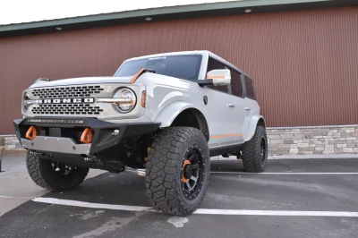 WALDOCH FORD BRONCO MAX EDITION CUSTOM LIFTED BRONCO ORANGE LEATHER - 2024 FORD BRONCO MAX - Image 2 of 24