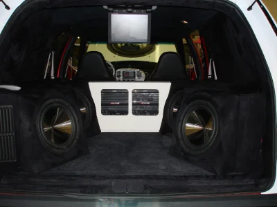 INTERIOR FORD SUV - 2015 FORD F-150 CUSTOM - Image 1 of 20