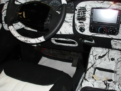 INTERIOR FORD SUV - 2015 FORD F-150 CUSTOM - Image 15 of 20