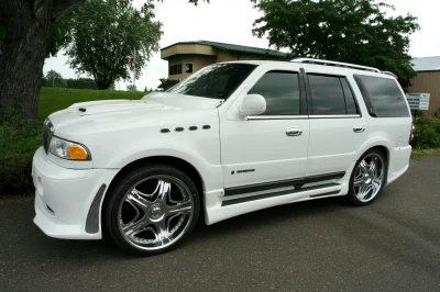 EXTERIOR FORD SUV - 2015 FORD F-150 CUSTOM - Image 38 of 52