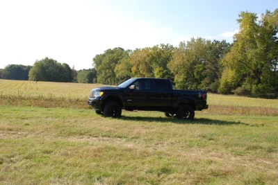BLACK KNIGHT F150 - 2015 FORD F-150 CUSTOM - Image 38 of 51