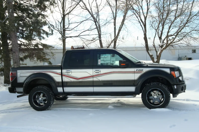 CUSTOM PAINT by Waldoch Crafts