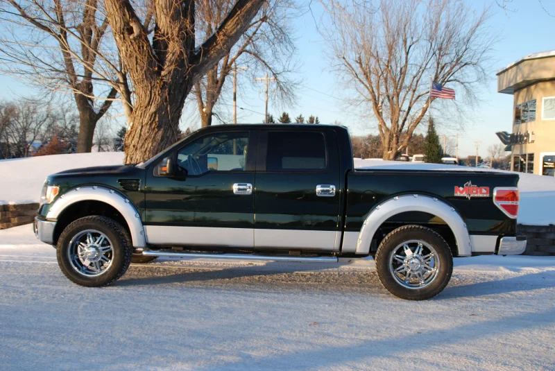 EMERALD GREEN FORD 2 TONE by Waldoch Crafts