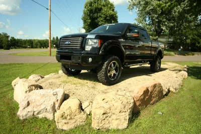 OLDER - 2015 FORD F-150 RAMPAGE - Image 174 of 353