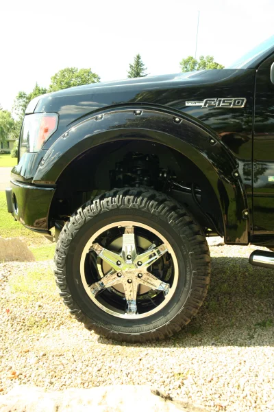 OLDER - 2015 FORD F-150 RAMPAGE - Image 179 of 353