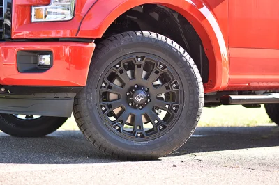 F150 RACE RED - 2018 FORD F-150 BLACK KNIGHT - Image 7 of 15