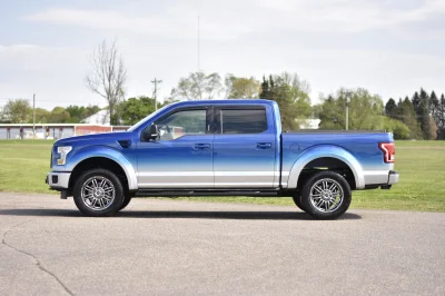 BLUE AND SILVER - 2019 FORD F-150 M80 - Image 4 of 19