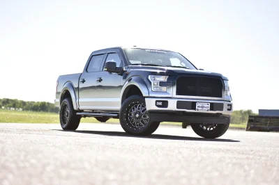 BLACK AND SILVER - 2019 FORD F-150 M80 - Image 14 of 17