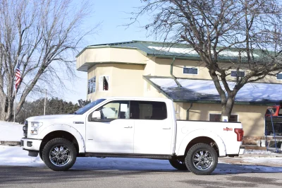 OXFORD WHITE 2 - 2019 FORD F-150 M80 - Image 6 of 9