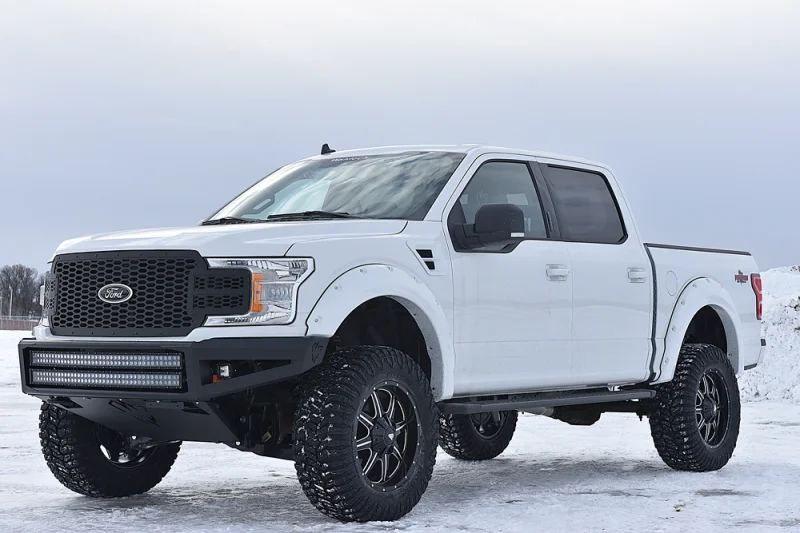 OXFORD WHITE 8 by Waldoch Crafts