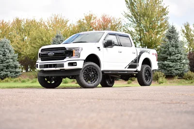 OXFORD WHITE 1 - 2021 FORD F-150 LIFT - Image 8 of 11