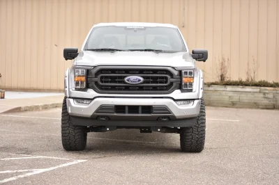 FORD F150 LIFT PACKAGE SILVER BUILT BY WALDOCH - CUSTOM TRUCK - 2021 FORD F-150 LIFT - Image 12 of 13