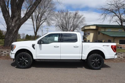 2022 FORD F150 LEVEL PACKAGE BY WALDOCH WHITE WITH CUSTOM FORD EMBLEMS - 2022 FORD F-150 LEVEL - Image 7 of 24