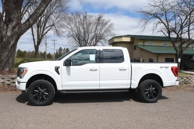 2022 FORD F150 LEVEL PACKAGE BY WALDOCH WHITE WITH CUSTOM FORD EMBLEMS - 2022 FORD F-150 LEVEL - Image 10 of 24