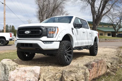 2022 FORD F150 LIFT TRUCK PACKAGE BY WALDOCH WHITE - 2022 FORD F-150 LIFT - Image 21 of 37