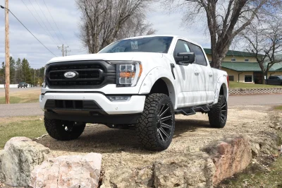 2022 FORD F150 LIFT TRUCK PACKAGE BY WALDOCH WHITE - 2022 FORD F-150 LIFT - Image 22 of 37