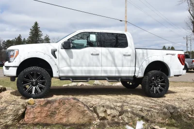 2022 FORD F150 LIFT TRUCK PACKAGE BY WALDOCH WHITE - 2022 FORD F-150 LIFT - Image 23 of 37