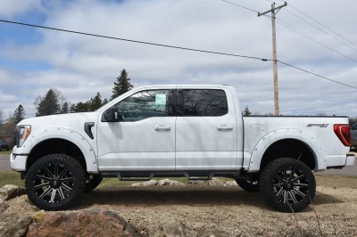 2022 FORD F150 LIFT TRUCK PACKAGE BY WALDOCH WHITE - 2022 FORD F-150 LIFT - Image 26 of 37
