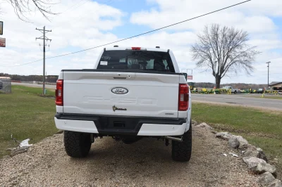 2022 FORD F150 LIFT TRUCK PACKAGE BY WALDOCH WHITE - 2022 FORD F-150 LIFT - Image 4 of 37