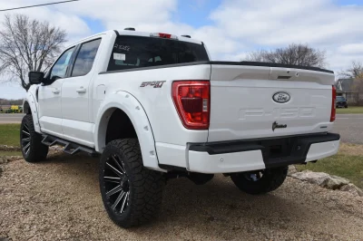 2022 FORD F150 LIFT TRUCK PACKAGE BY WALDOCH WHITE - 2022 FORD F-150 LIFT - Image 32 of 37