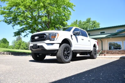 2022 FORD F150 CUSTOM LIFT PACKAGE BY WALDOCH - WHITE - 2022 FORD F-150 LIFT - Image 15 of 16
