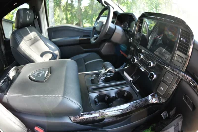 2022 FORD F-150 M80 WHITE CUSTOM TRUCK BY WALDOCH - 2022 FORD F-150 M80 - Image 41 of 44