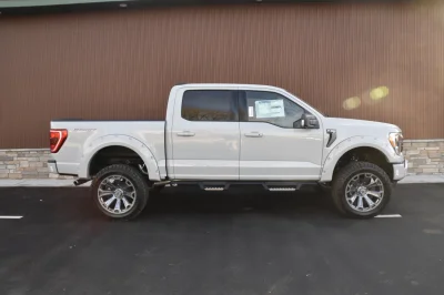 2023 FORD F-150 LIFT PACKAGE BY WALDOCH - WHITE CUSTOM FORD F150 - 2023 FORD F-150 LIFT - Image 2 of 20