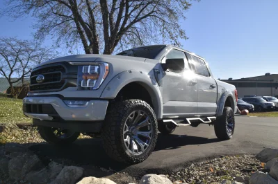 2023 FORD F-150 LIFT PACKAGE BY WALDOCH - WHITE CUSTOM FORD F150 - 2023 FORD F-150 LIFT - Image 4 of 20