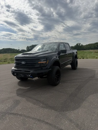 CUSTOM F150 ECO BOOST 3.5L LIFTED WITH 37” TIRES BY WALDOCH BLACK - 2025 FORD F-150 CUSTOM - Image 7 of 8