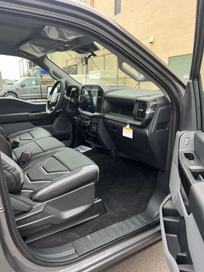 2026 FORD F150 XL REG CAB - LOWERED PACKAGE - CARBONIZED GRAY - 2026 FORD F-150 CUSTOM - Image 9 of 13