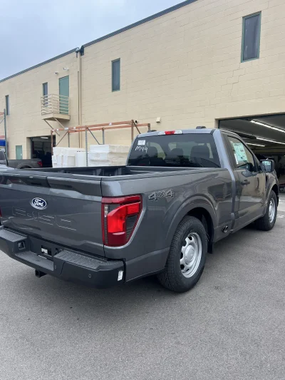 2026 FORD F150 XL REG CAB - LOWERED PACKAGE - CARBONIZED GRAY - 2026 FORD F-150 CUSTOM - Image 8 of 13